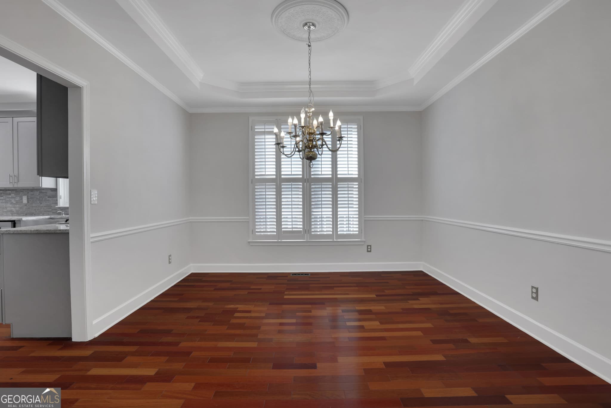 6 bedroom, 3.5 bathroom, 2,424 sq ft single family residence for sale at 2395 Devon Leigh Walk, Duluth, GA 30096 — photo 6