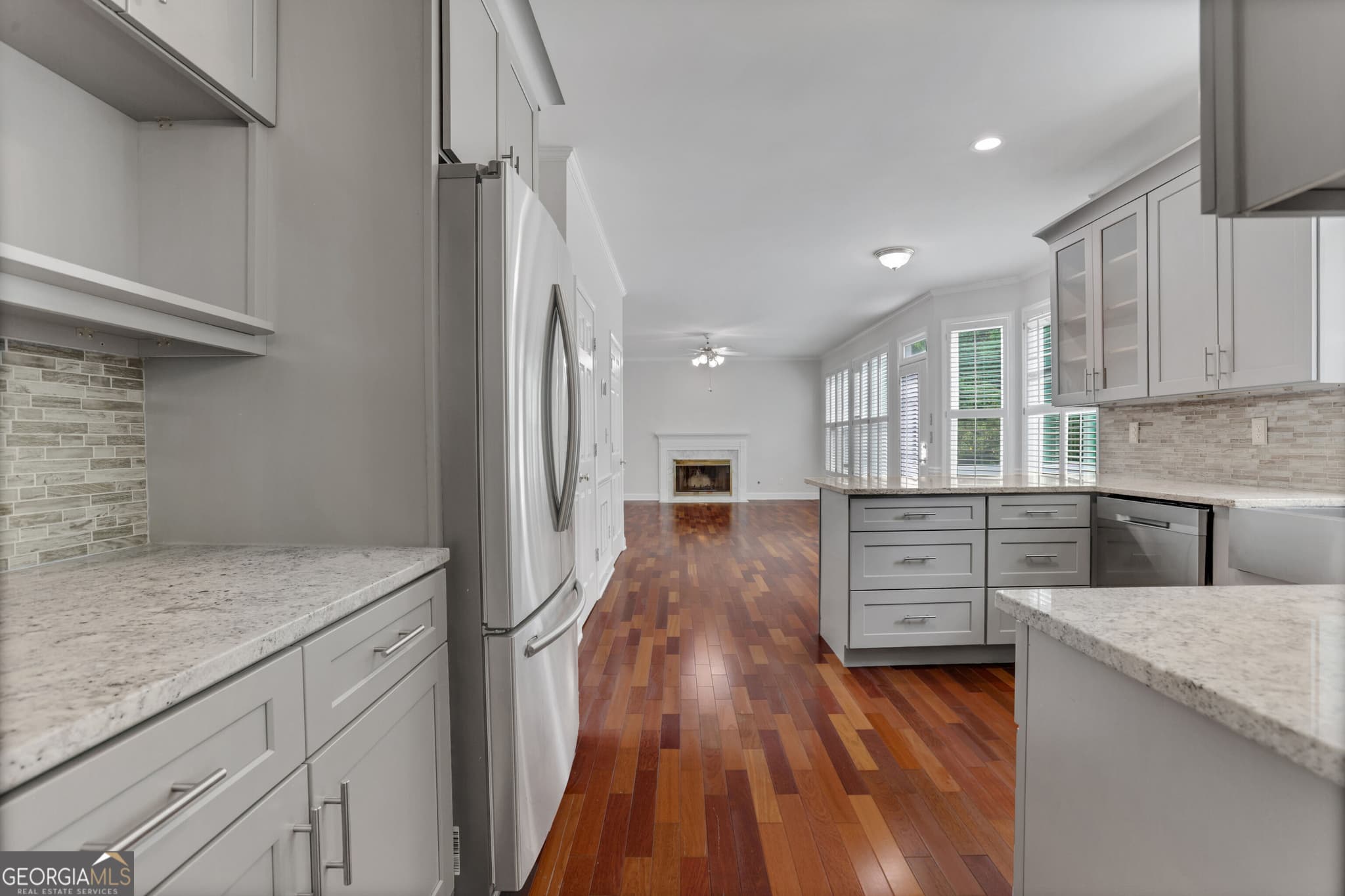 6 bedroom, 3.5 bathroom, 2,424 sq ft single family residence for sale at 2395 Devon Leigh Walk, Duluth, GA 30096 — photo 9