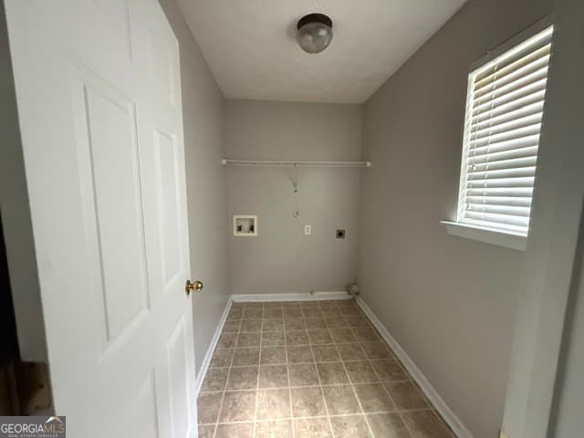 4 bedroom, 2.5 bathroom, 2,448 sq ft single family residence for rent at 743 Mesa Road, Mcdonough, GA 30253 for $2,400 a month — photo 4