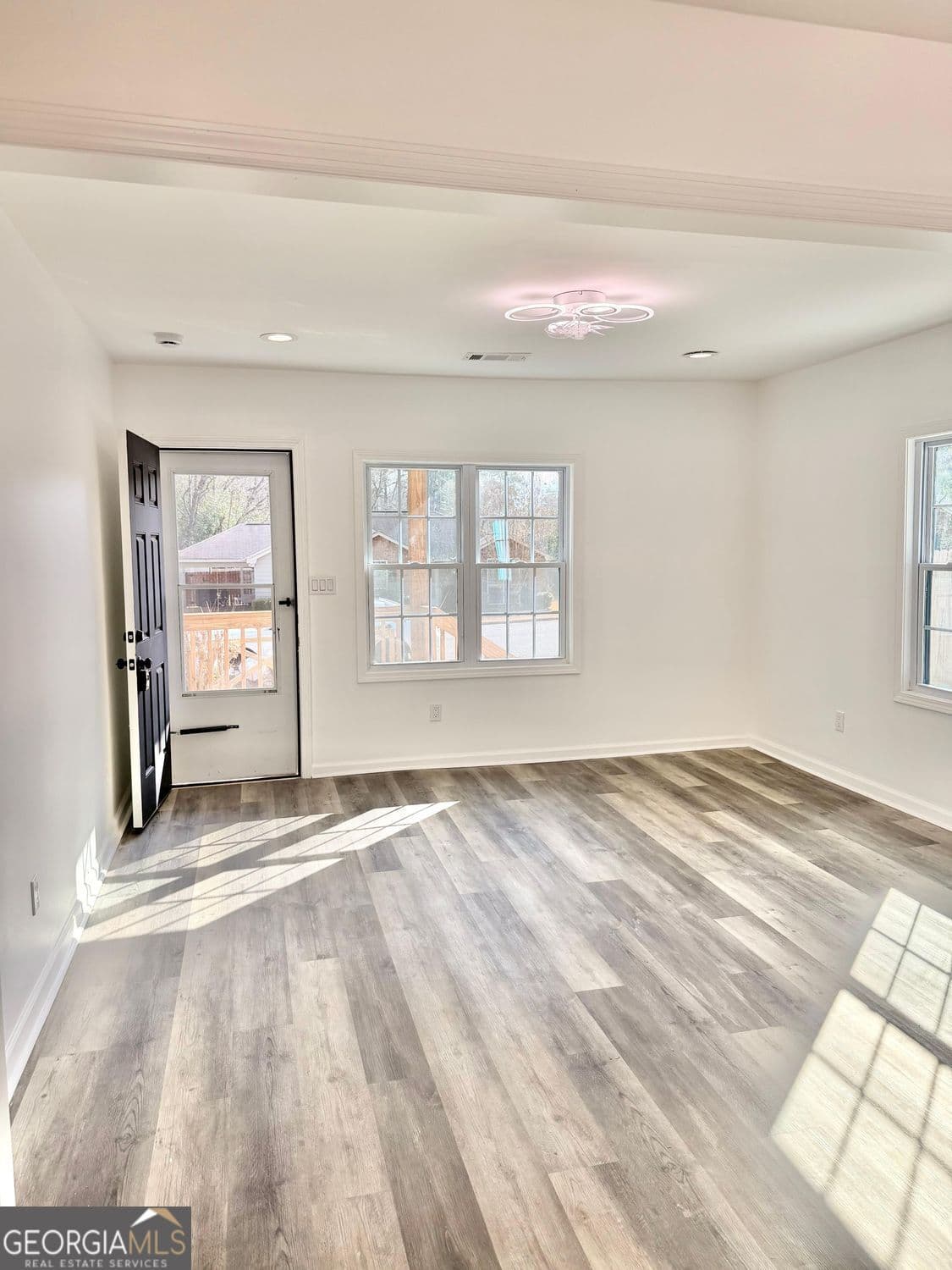 3 bedroom, 2 bathroom, 1,360 sq ft single family residence for sale at 1021 53rd Street, Columbus, GA 31904 — photo 6
