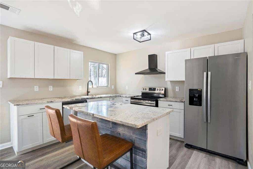 5 bedroom, 3 bathroom, 3,462 sq ft single family residence for sale at 2360 S Hairston Road, Decatur, GA 30035 — photo 7