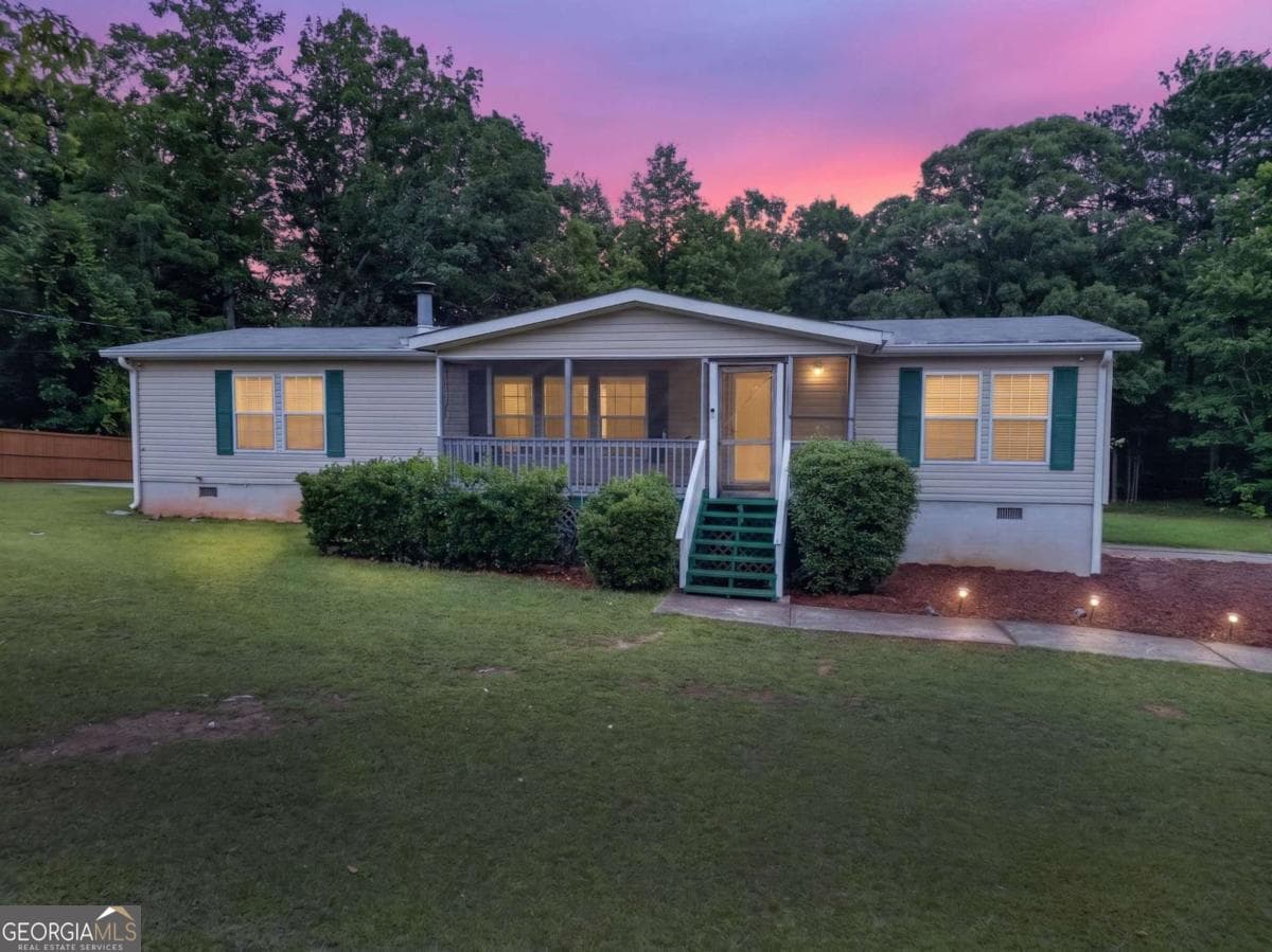 3 bedroom, 2 bathroom, 1,620 sq ft single family residence sold at 4094 Yancey Road, Douglasville, GA 30135