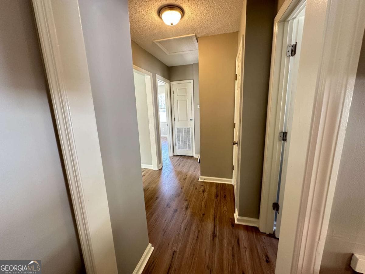 2 bedroom, 1 bathroom, 1,020 sq ft single family residence for sale at 11 Pendleton Street, Baxley, GA 31513 — photo 10