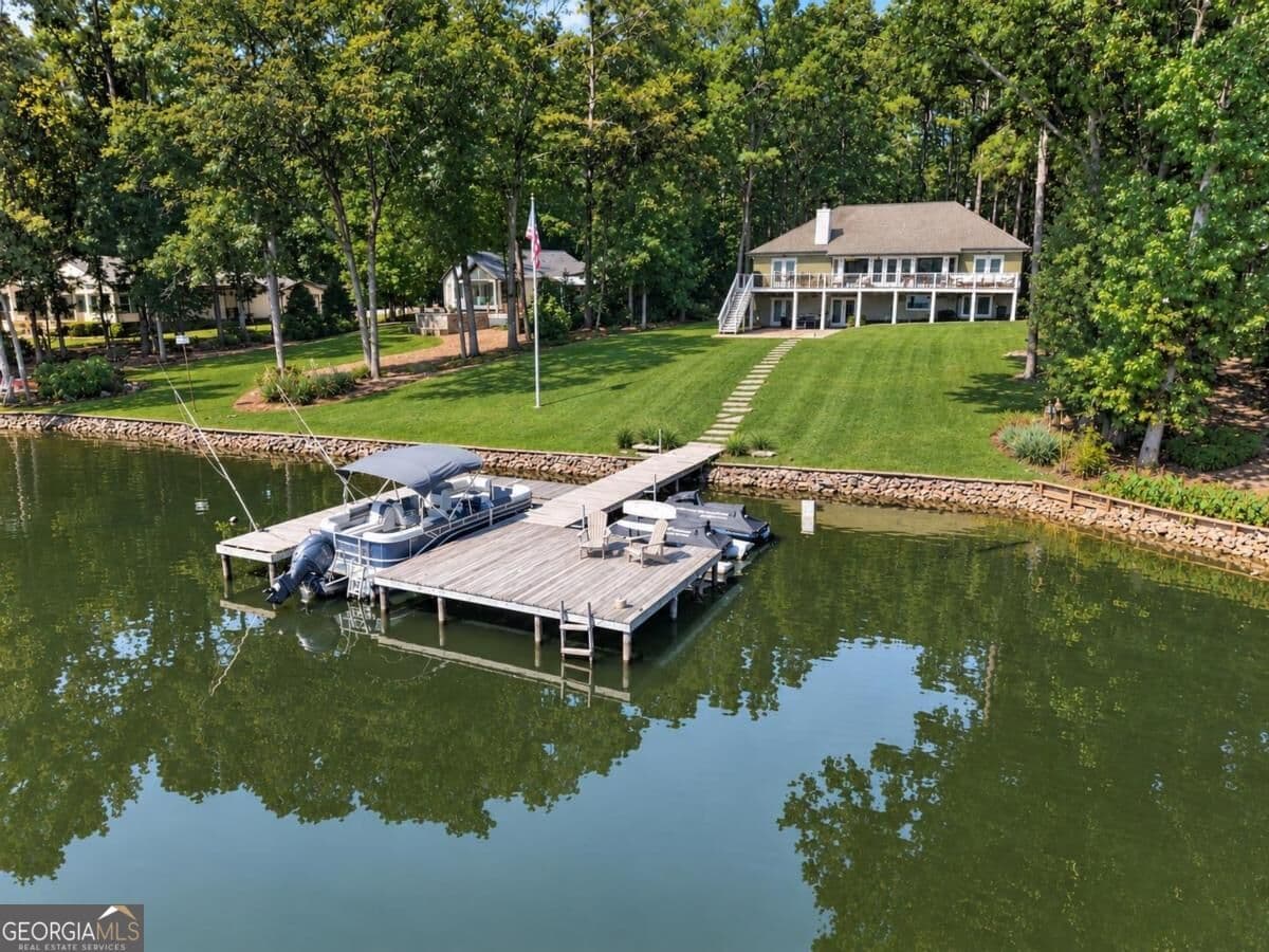 6 bedroom, 5.5 bathroom, 3,988 sq ft single family residence for sale at 108 Phoenix Drive, Eatonton, GA 31024