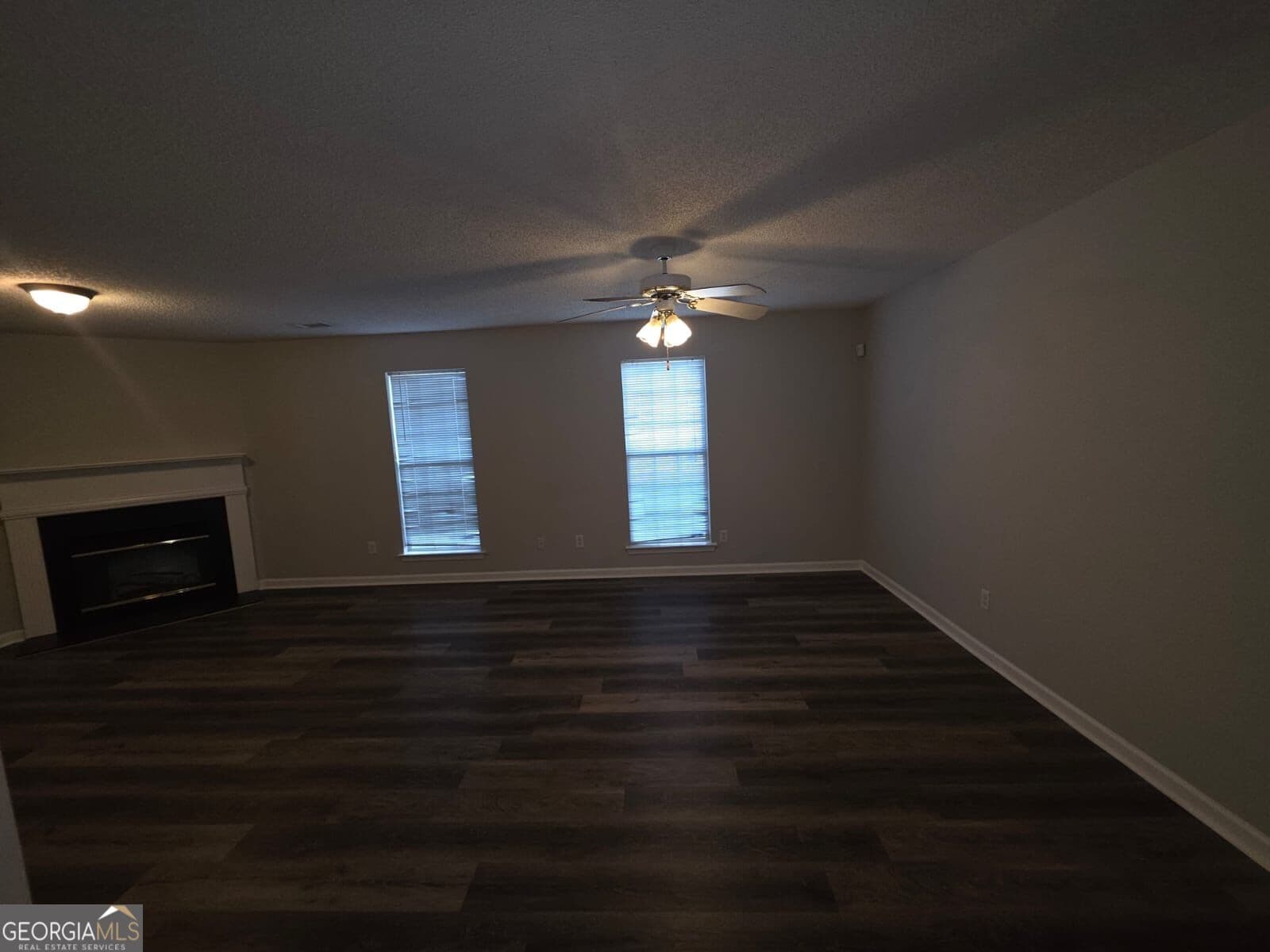 3 bedroom, 2 bathroom, 1,318 sq ft single family residence for rent at 3514 Brookstone Way, Union City, GA 30291 for $1,850 a month — photo 5