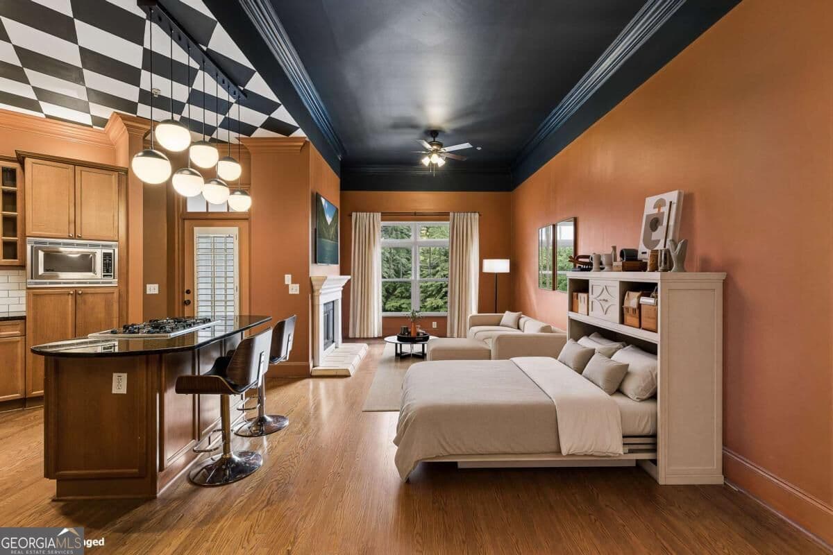 1 bedroom, 1 bathroom, 1,275 sq ft condominium for sale at 825 Highland Lane 1317, Atlanta, GA 30306 — photo 7