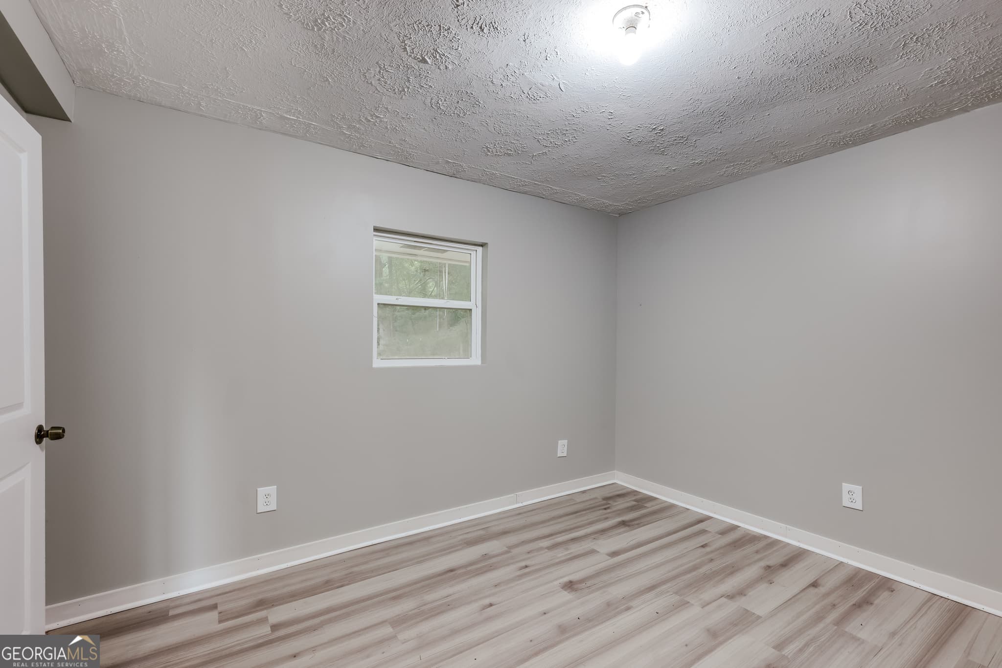 4 bedroom, 2 bathroom, 1,425 sq ft single family residence for sale at 1985 Fork Creek Road, Bowman, GA 30624 — photo 8