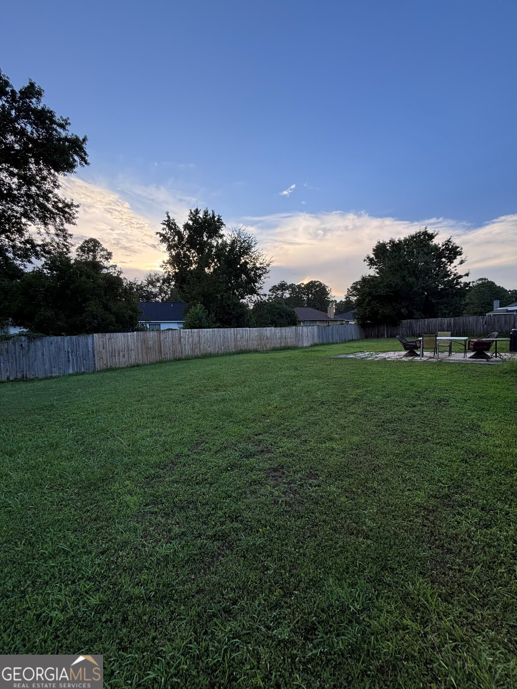 3 bedroom, 2.5 bathroom, 1,886 sq ft single family residence for sale at 105 Huntington Drive, Kingsland, GA 31548 — photo 3