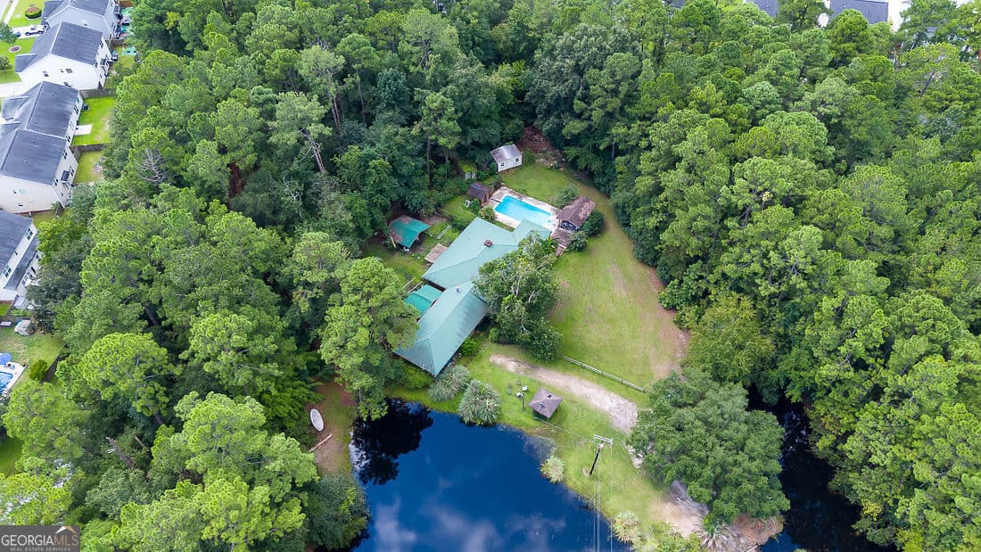 3 bedroom, 3 bathroom, 4,000 sq ft single family residence for sale at 1335 Pine Barren Road, Pooler, GA 31322 — photo 3