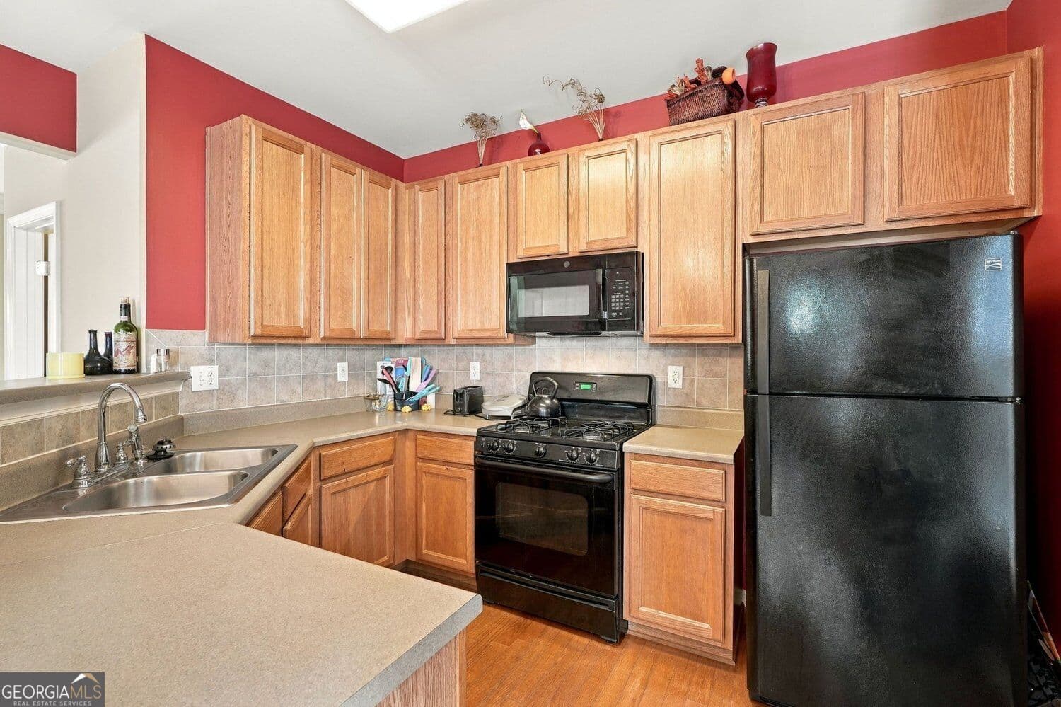 2 bedroom, 2.5 bathroom, 1,440 sq ft single family residence for sale at 2752 Rocky Court, Atlanta, GA 30349 — photo 9