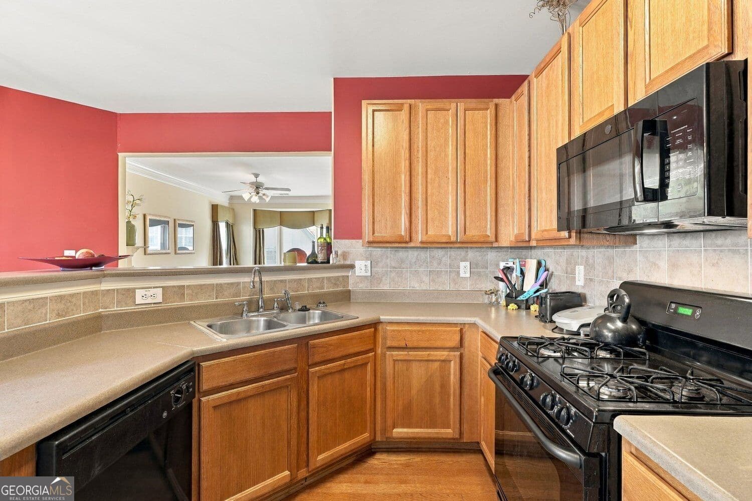 2 bedroom, 2.5 bathroom, 1,440 sq ft single family residence for sale at 2752 Rocky Court, Atlanta, GA 30349 — photo 10
