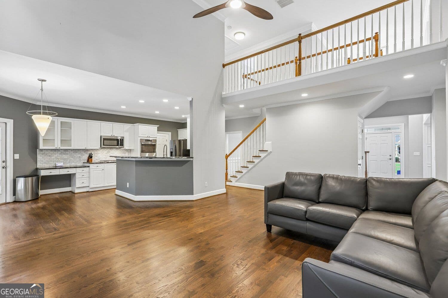 4 bedroom, 3.5 bathroom, 4,126 sq ft single family residence for sale at 233 Jeffrey Drive, Woodstock, GA 30188 — photo 10