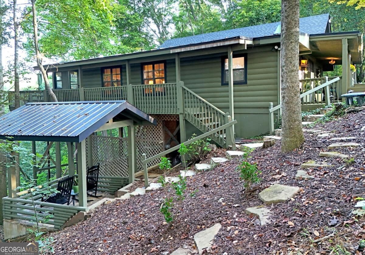 2 bedroom, 2 bathroom, 1,640 sq ft cabin,single family residence for sale at 344 Buck Ridge Road 10B, Suches, GA 30572 — photo 6