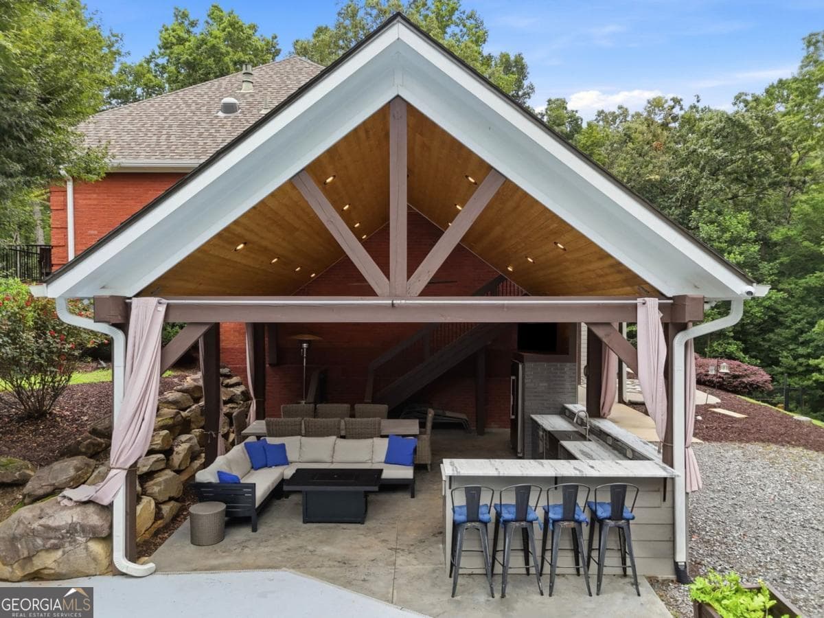 5 bedroom, 4 bathroom, 5,214 sq ft single family residence for sale at 408 Sumner Lane, Ellijay, GA 30540 — photo 6
