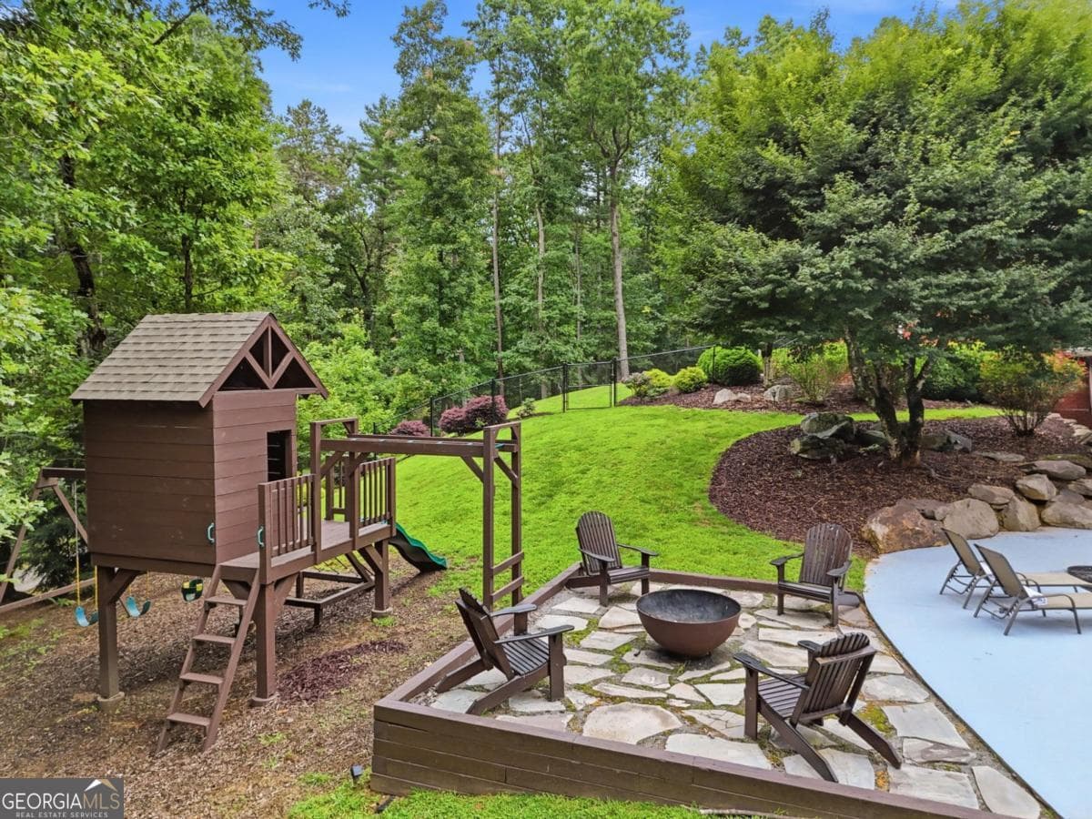 5 bedroom, 4 bathroom, 5,214 sq ft single family residence for sale at 408 Sumner Lane, Ellijay, GA 30540 — photo 9