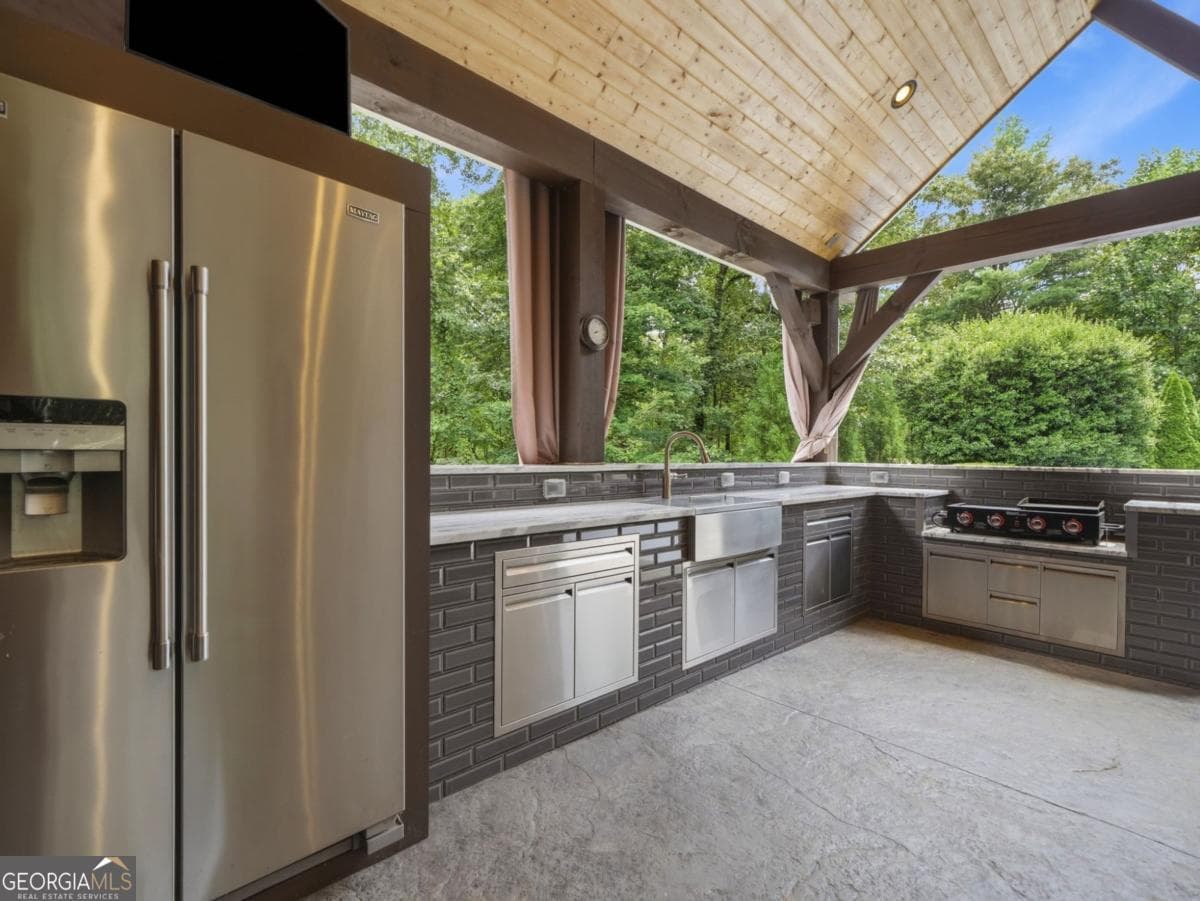 5 bedroom, 4 bathroom, 5,214 sq ft single family residence for sale at 408 Sumner Lane, Ellijay, GA 30540 — photo 10