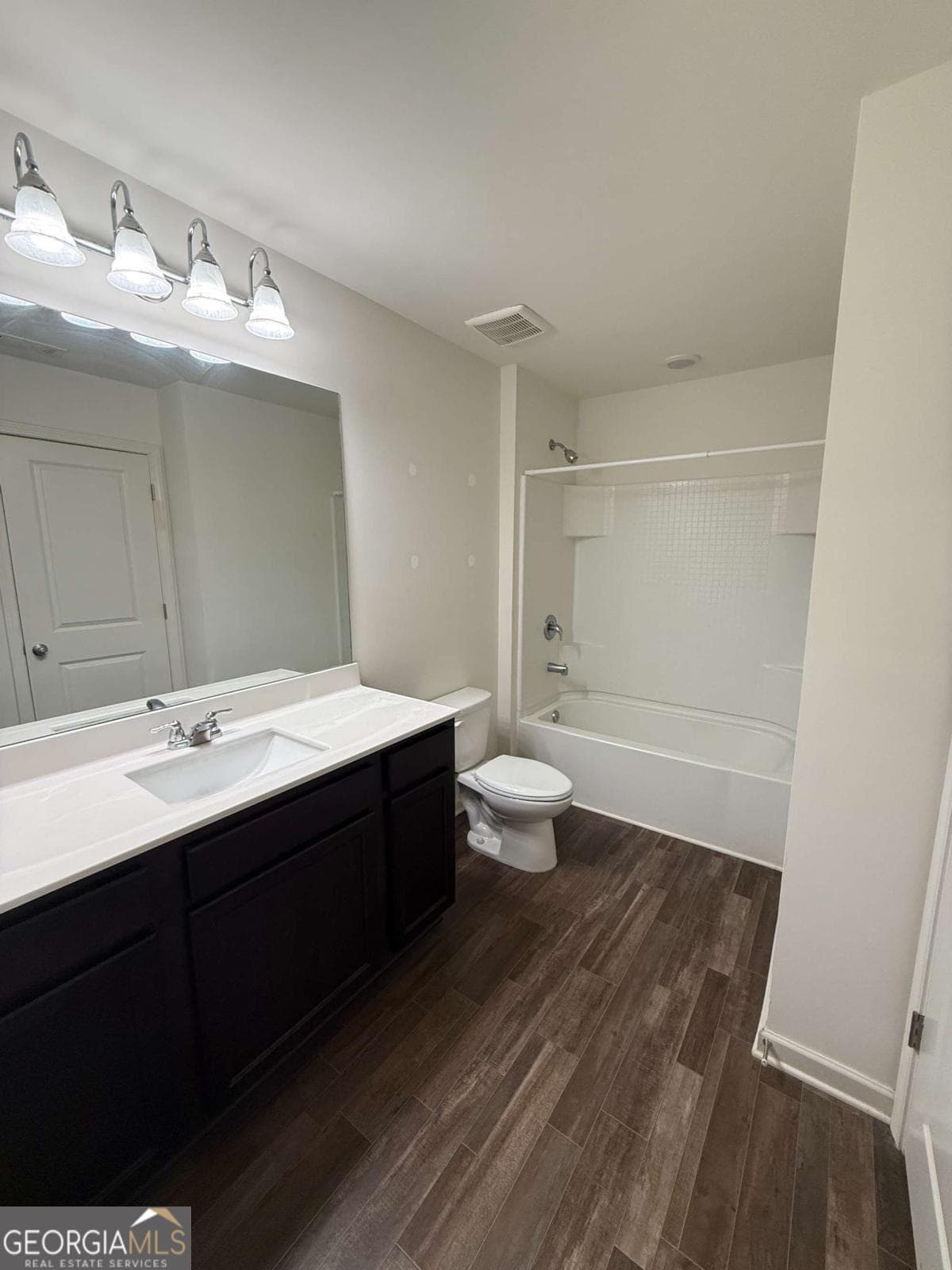 3 bedroom, 2.5 bathroom, 1,514 sq ft townhouse for rent at 2330 Mckenna Square Drive, Lithonia, GA 30058 for $1,950 a month — photo 9