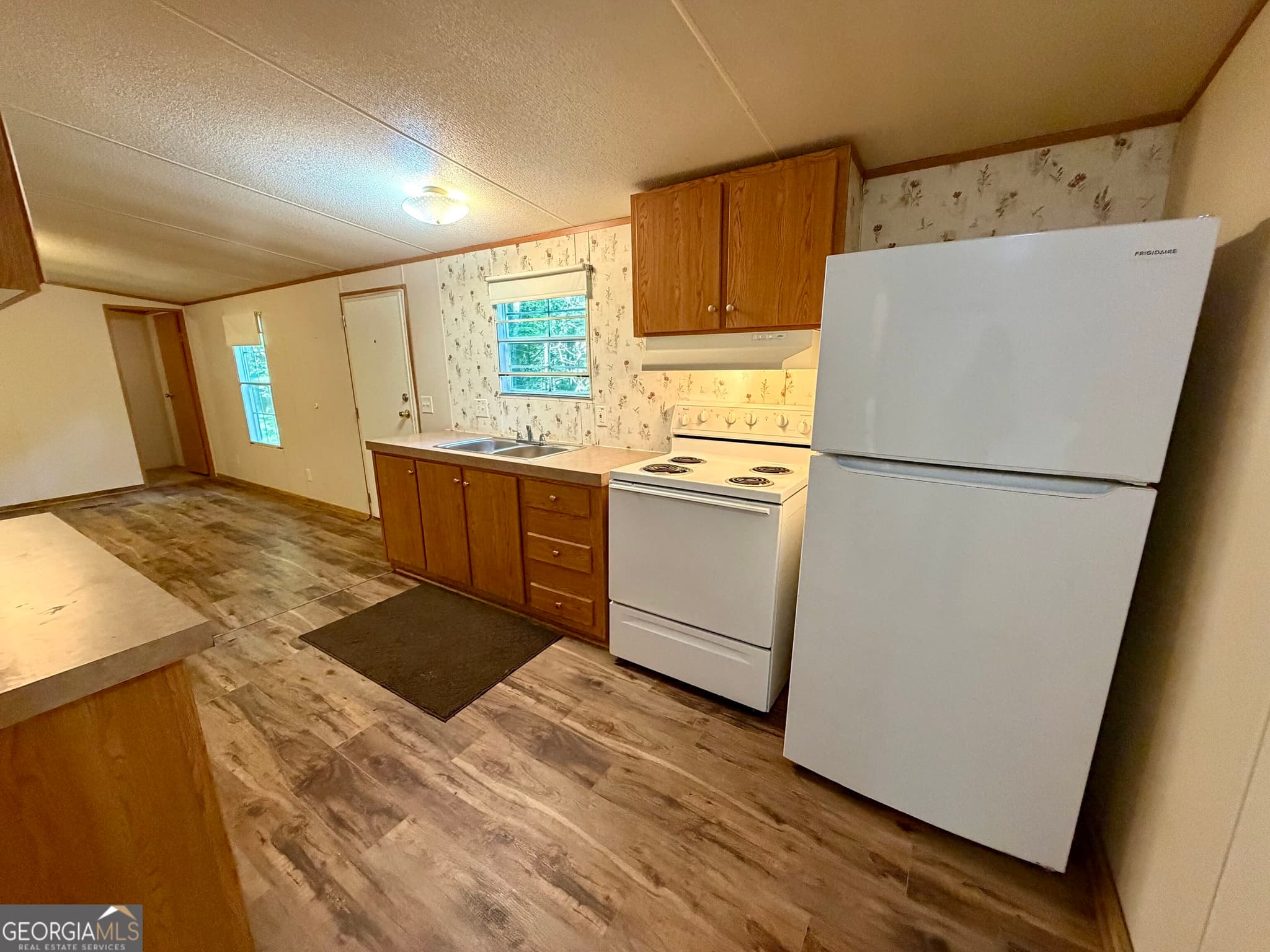 2 bedroom, 1 bathroom, 672 sq ft manufactured home,single family residence for sale at 119 Cub Lane, Rabun Gap, GA 30568 — photo 9