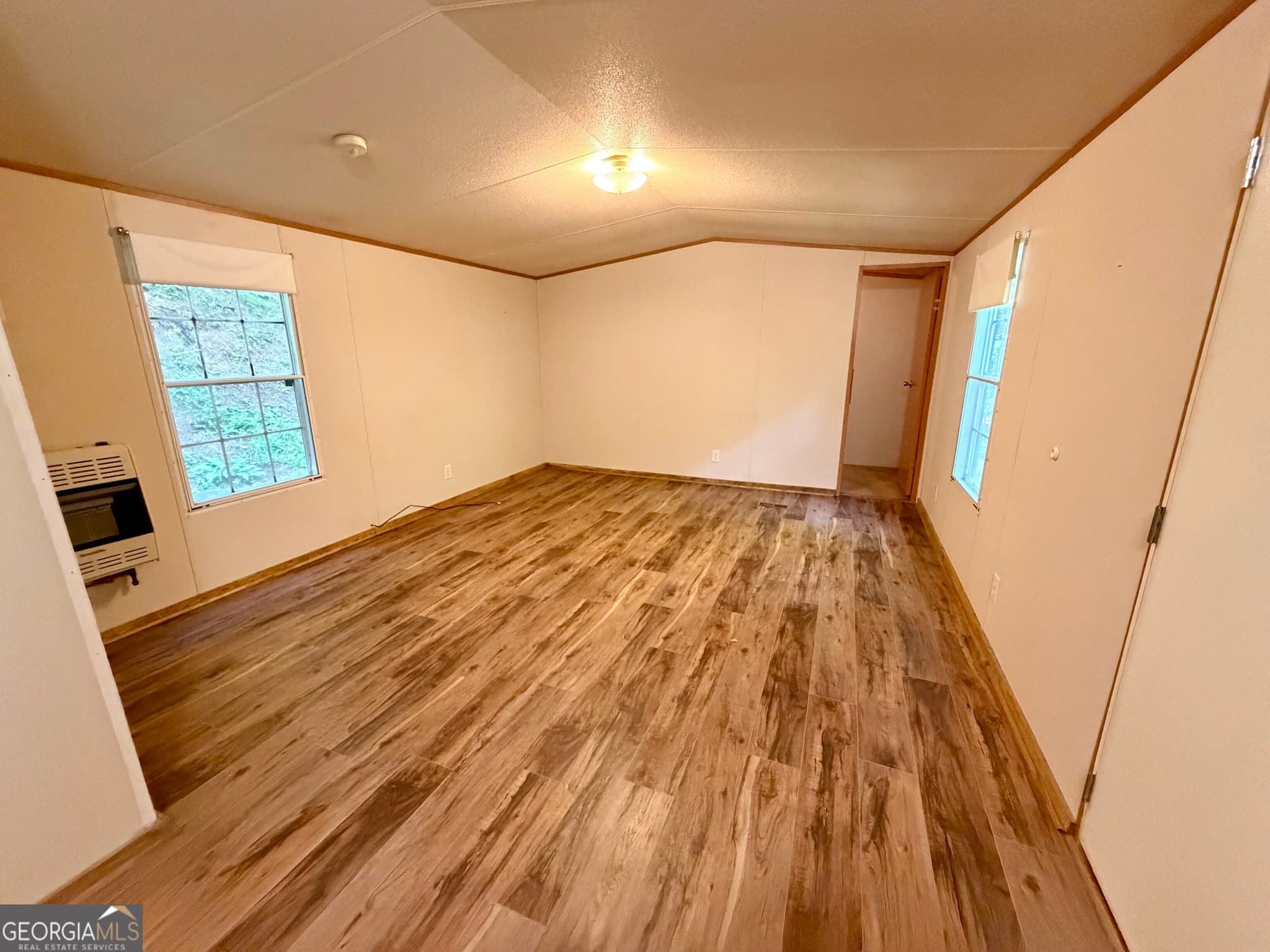 2 bedroom, 1 bathroom, 672 sq ft manufactured home,single family residence for sale at 119 Cub Lane, Rabun Gap, GA 30568 — photo 10