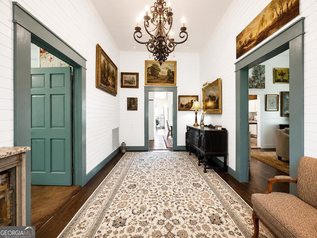 4 bedroom, 2 bathroom, 2,692 sq ft single family residence for sale at 1576 Hall Road, Thomasville, GA 31757 — photo 5