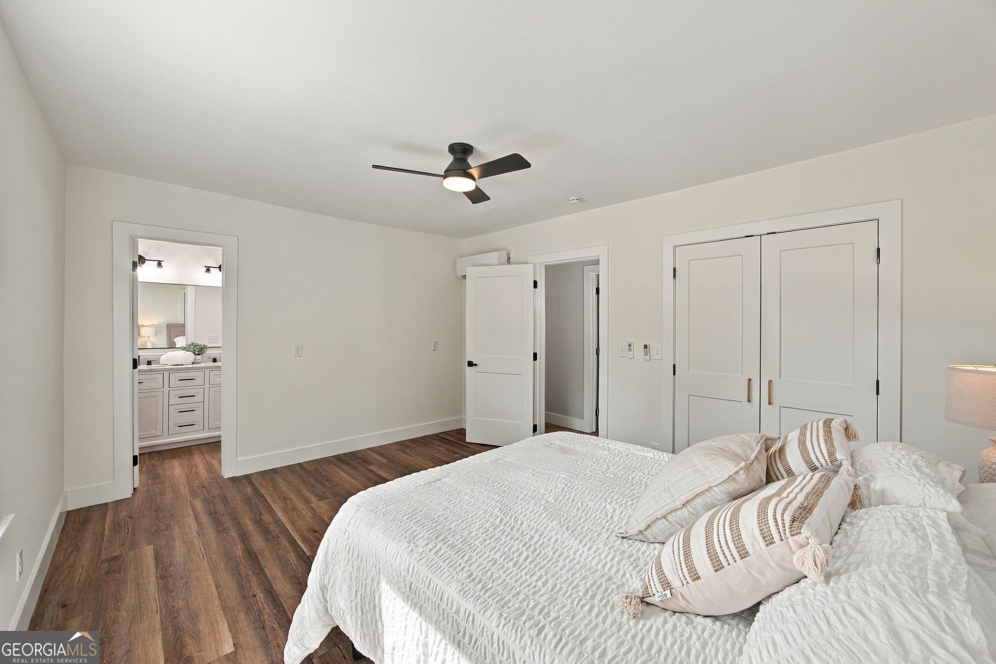 3 bedroom, 2 bathroom, 1,421 sq ft single family residence for sale at 319 Farmland Drive, Rossville, GA 30741 — photo 9