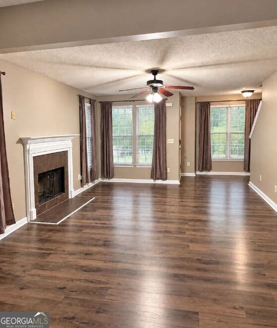 3 bedroom, 2.5 bathroom, 1,924 sq ft single family residence for rent at 5445 Hilltop Pass, Fairburn, GA 30213 for $2,095 a month — photo 3