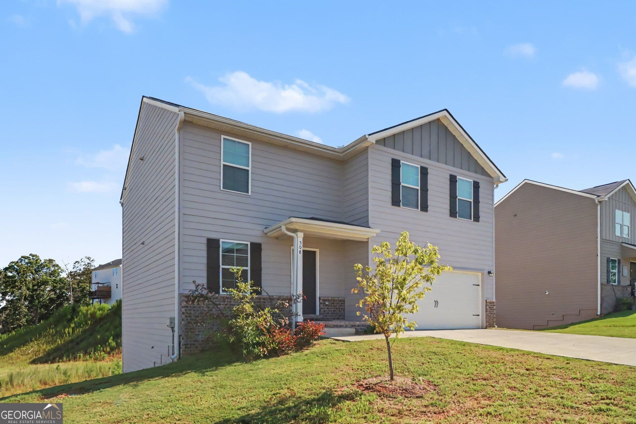4 bedroom, 2.5 bathroom, 2,192 sq ft single family residence for sale at 508 Pemberton Street, Kingston, GA 30145 — photo 2