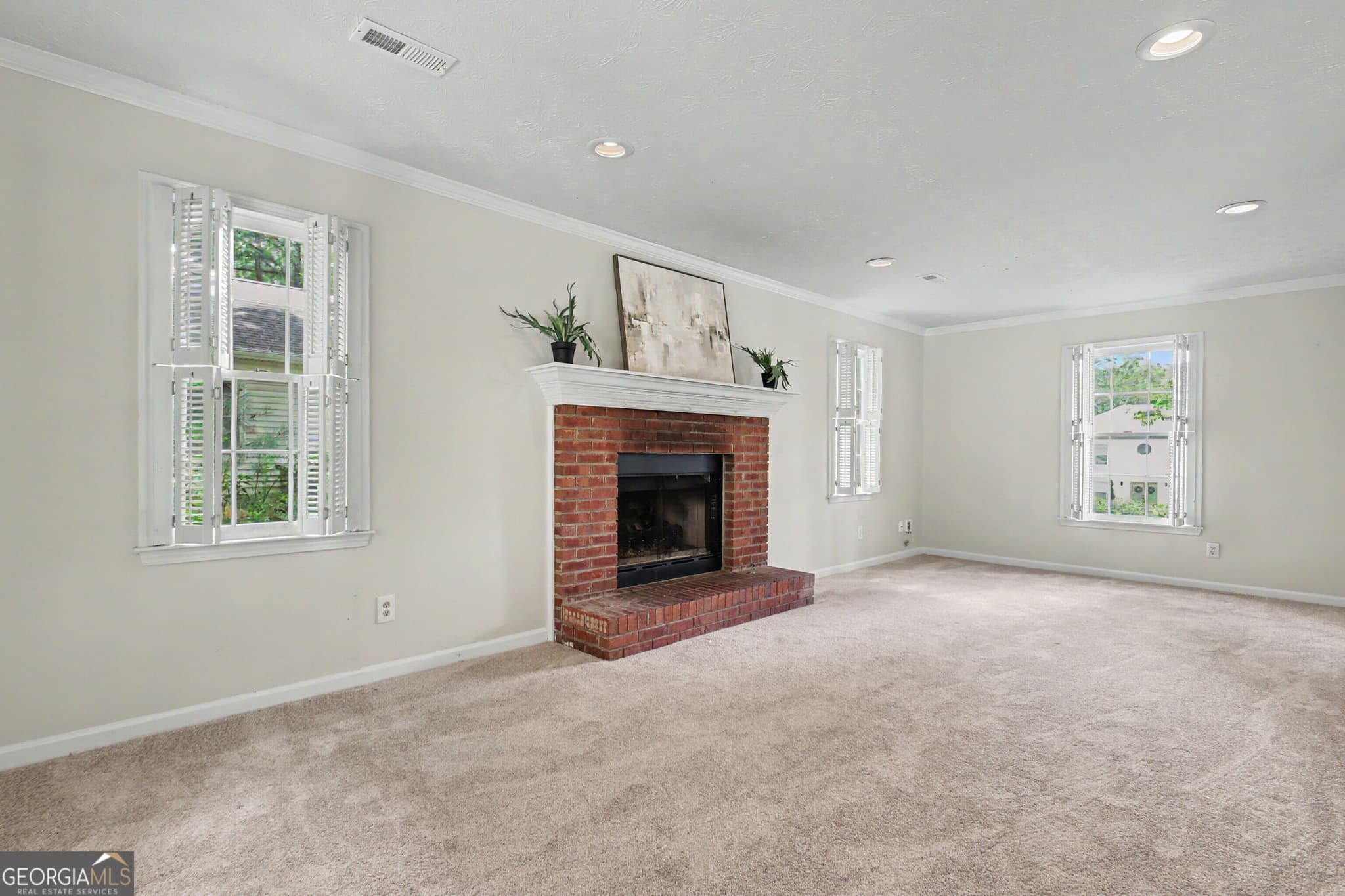 4 bedroom, 2.5 bathroom, 2,128 sq ft single family residence for sale at 401 Walnut Grove Road, Peachtree City, GA 30269 — photo 8