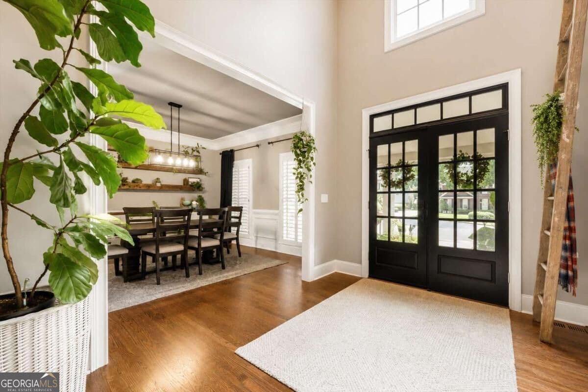 6 bedroom, 5.5 bathroom, 6,538 sq ft single family residence for sale at 914 Meadow Club Court, Suwanee, GA 30024 — photo 6