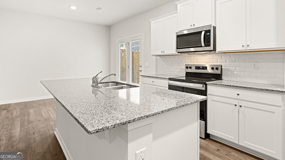 3 bedroom, 2.5 bathroom, 1,877 sq ft townhouse for sale at 61 Rustin Ridge, Dahlonega, GA 30533 — photo 8