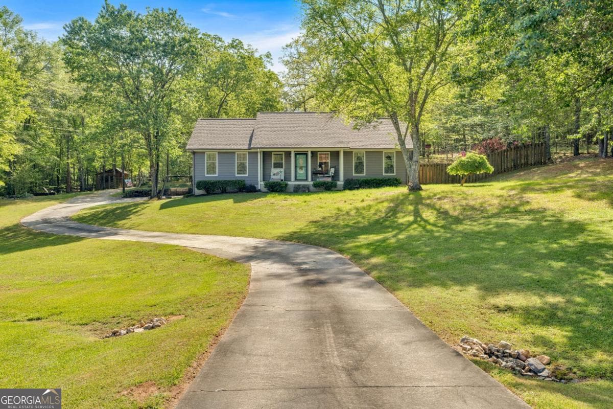 3 bedroom, 2 bathroom, 1,550 sq ft single family residence sold at 2157 Bellview Road, Rockmart, GA 30153
