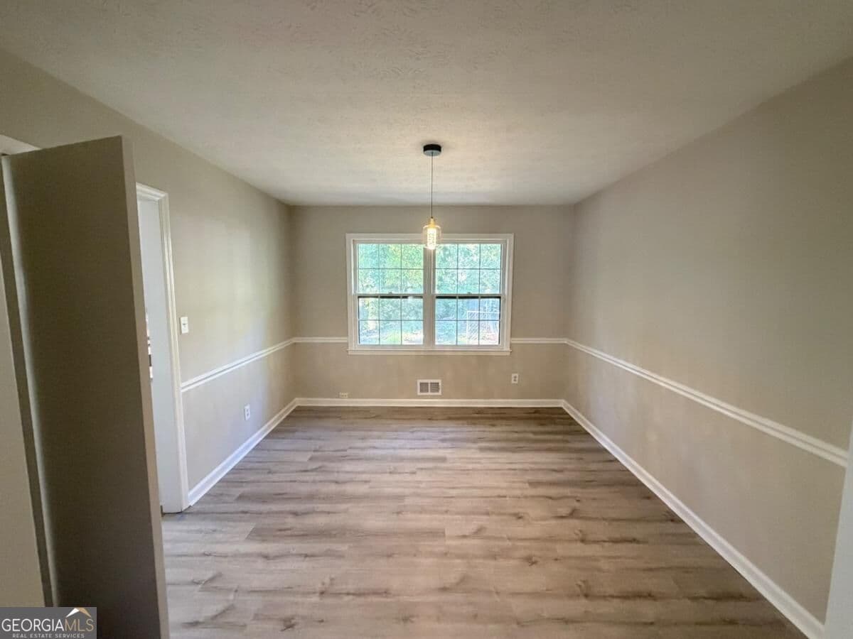 4 bedroom, 2.5 bathroom, 2,100 sq ft single family residence for rent at 2271 Emerald Springs Drive, Decatur, GA 30035 for $1,796 a month — photo 5
