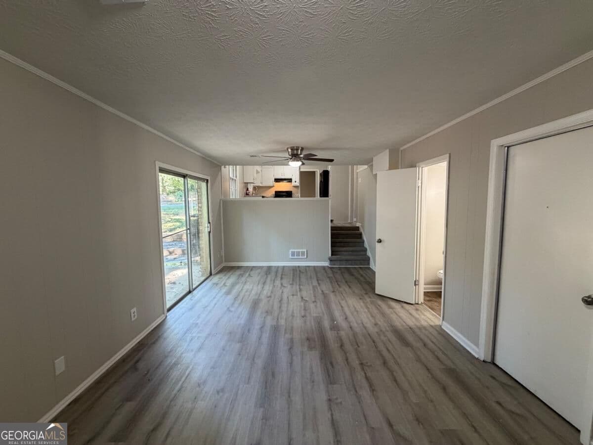 4 bedroom, 2.5 bathroom, 2,100 sq ft single family residence for rent at 2271 Emerald Springs Drive, Decatur, GA 30035 for $1,796 a month — photo 9