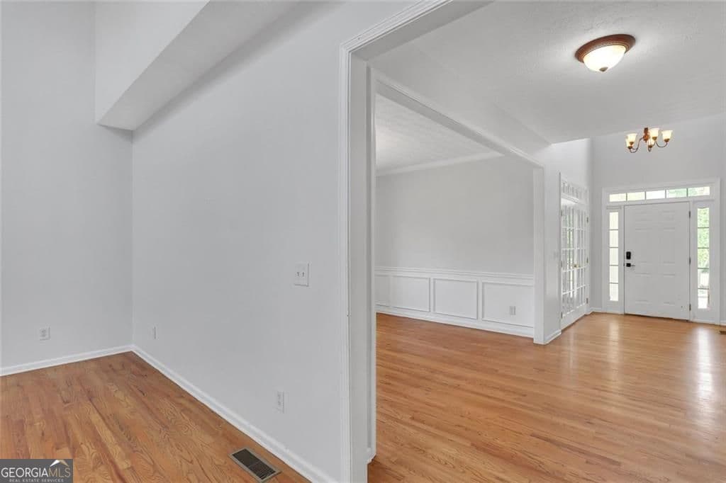 4 bedroom, 2.5 bathroom, 3,845 sq ft single family residence for rent at 4491 Plantation Mill Trail, Buford, GA 30519 for $2,700 a month — photo 4
