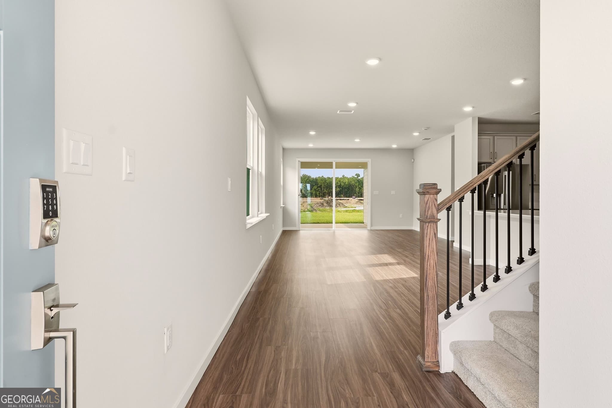4 bedroom, 2.5 bathroom, 2,260 sq ft single family residence for sale at 227 Collin Nicholas Drive, Kingsland, GA 31548 — photo 8