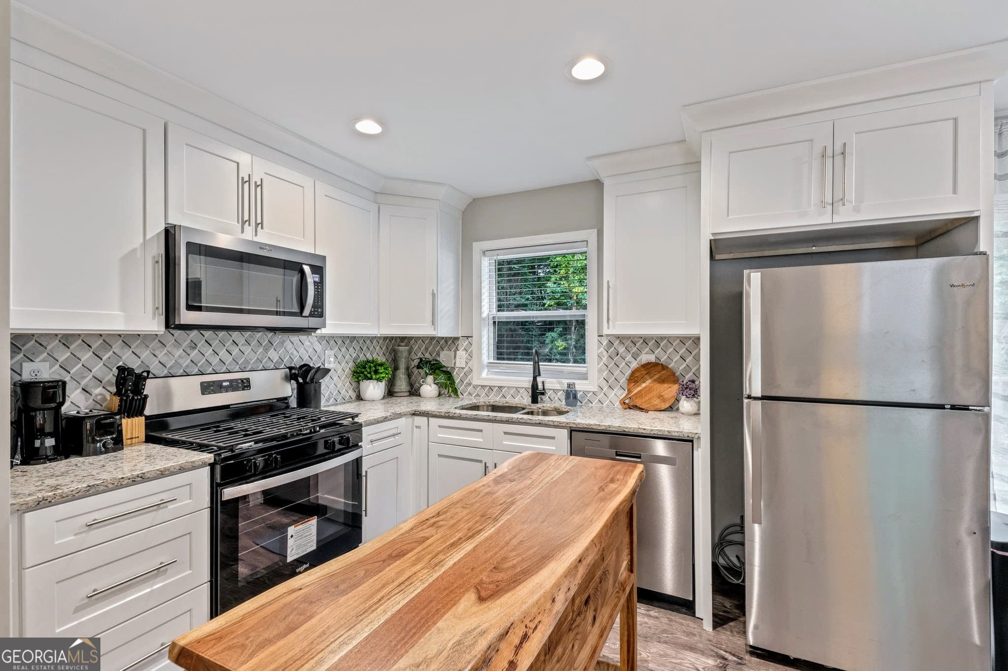 3 bedroom, 1 bathroom, 1,025 sq ft single family residence for rent at 3590 Ponderosa Lane, Powder Springs, GA 30127 for $4,600 a month — photo 6