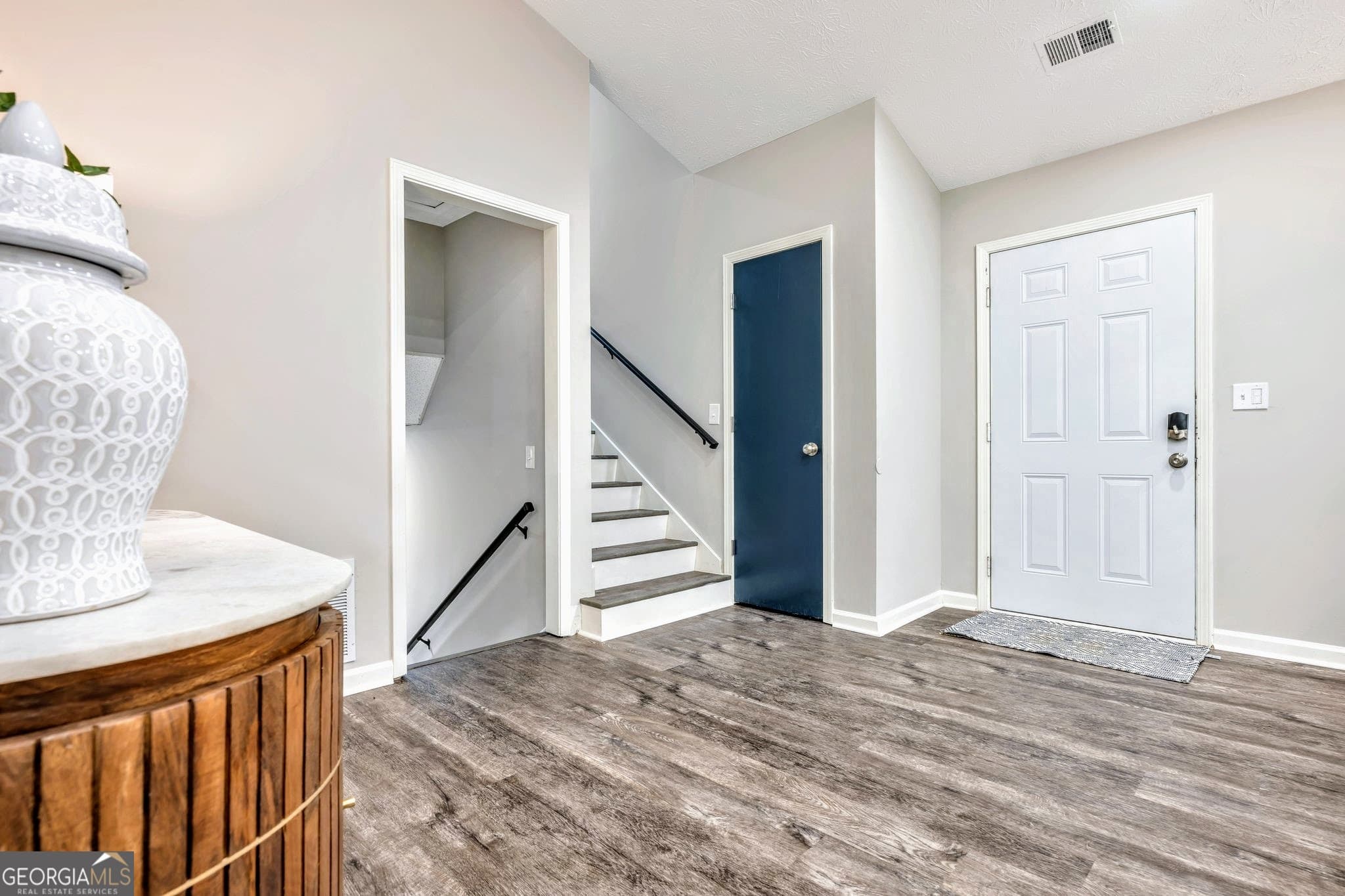 4 bedroom, 2 bathroom, 2,142 sq ft single family residence for rent at 1440 Glynn Oaks Drive, Marietta, GA 30008 for $4,950 a month — photo 5