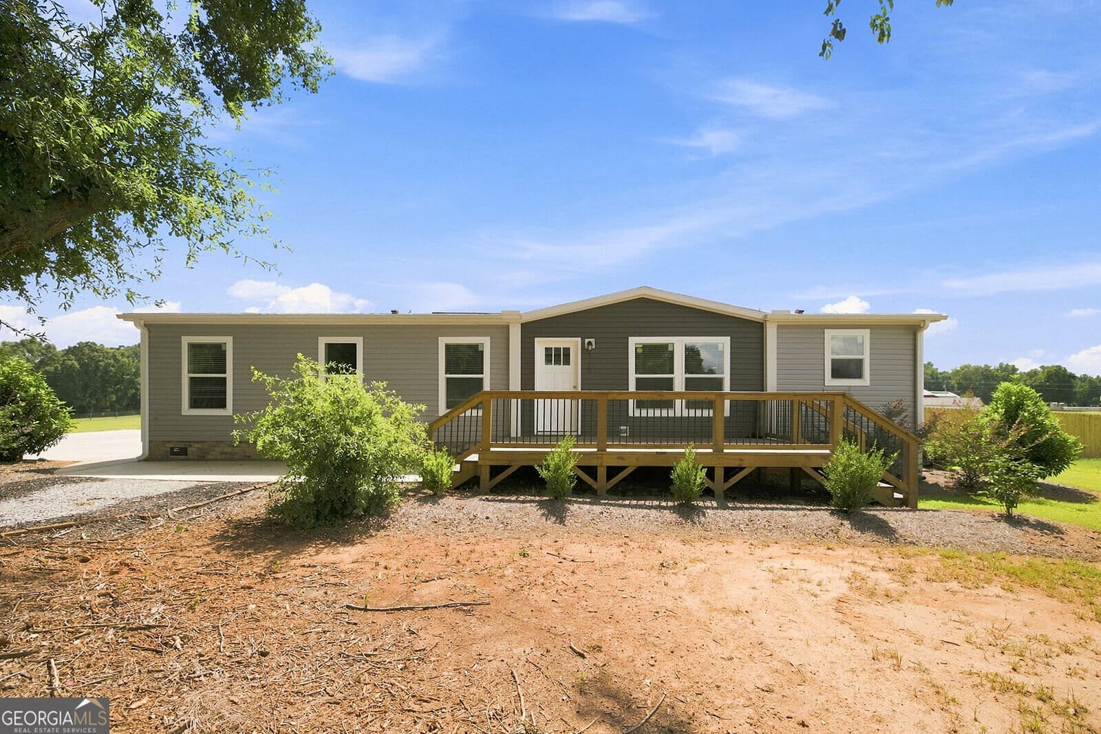 3 bedroom, 2 bathroom, 1,457 sq ft single family residence for sale at 112 Purdy Drive, Iva, SC 29655 — photo 2