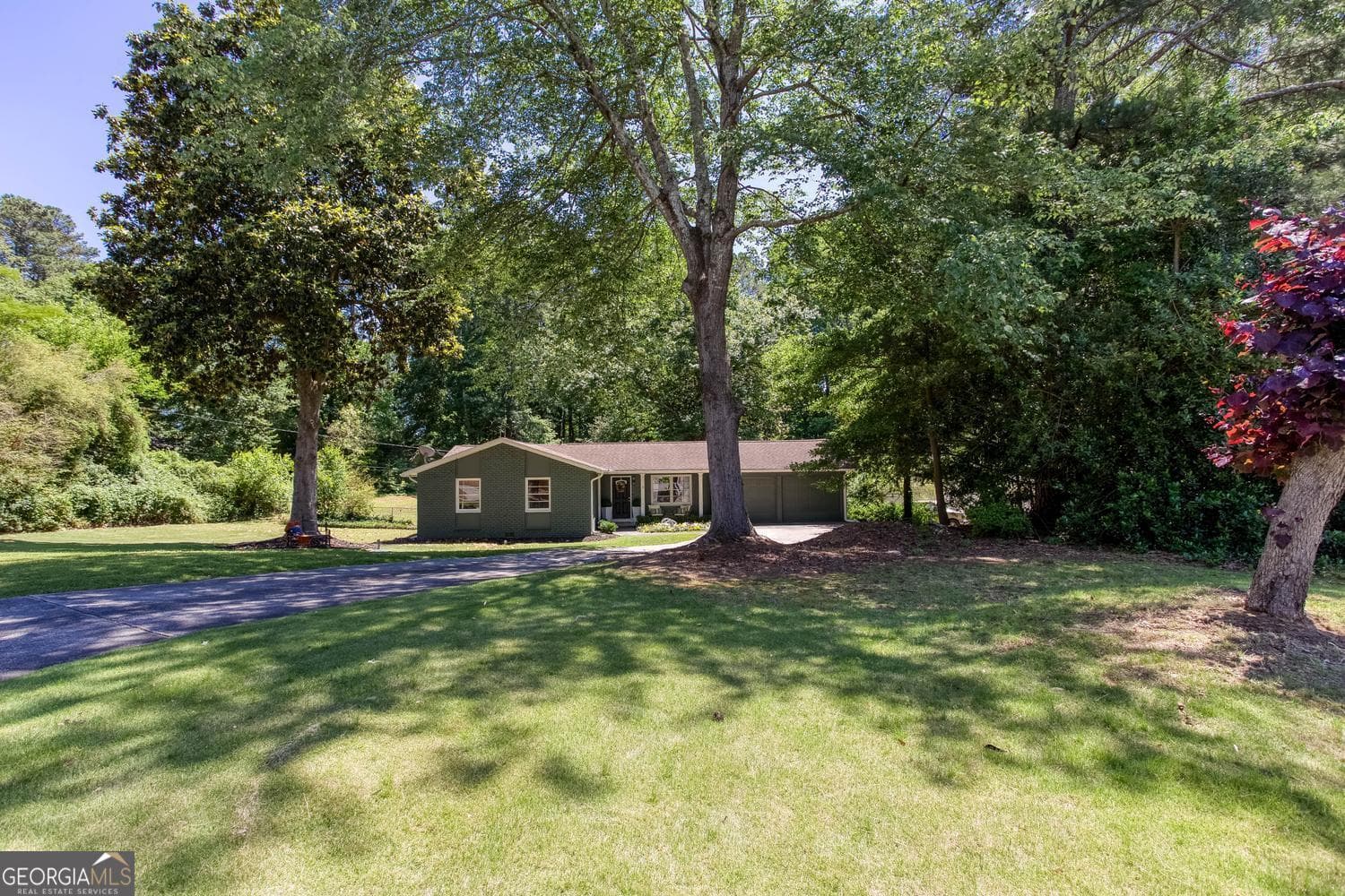 3 bedroom, 2 bathroom, 1,667 sq ft single family residence sold at 446 Concord Lane, Smyrna, GA 30082