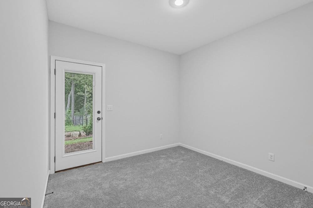 3 bedroom, 3.5 bathroom, 1,967 sq ft townhouse for sale at 5760 Schelton Place, Mableton, GA 30126 — photo 8