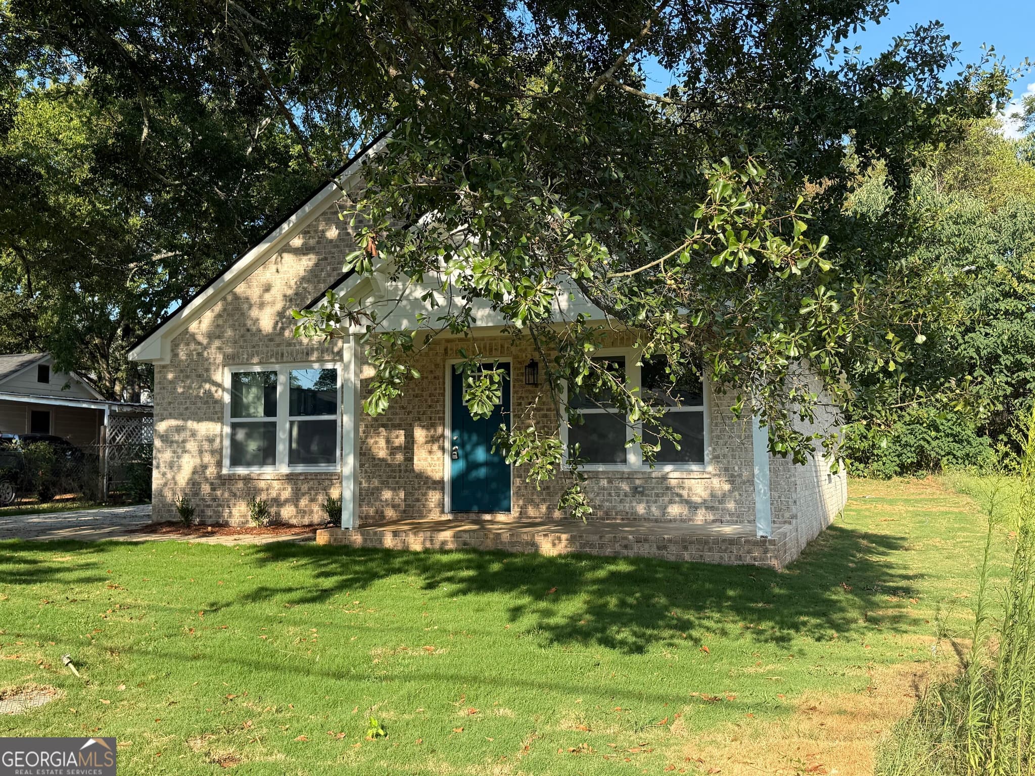 3 bedroom, 2 bathroom, 1,320 sq ft single family residence for sale at 2003 1/2 Flannery Street, Rome, GA 30161 — photo 2
