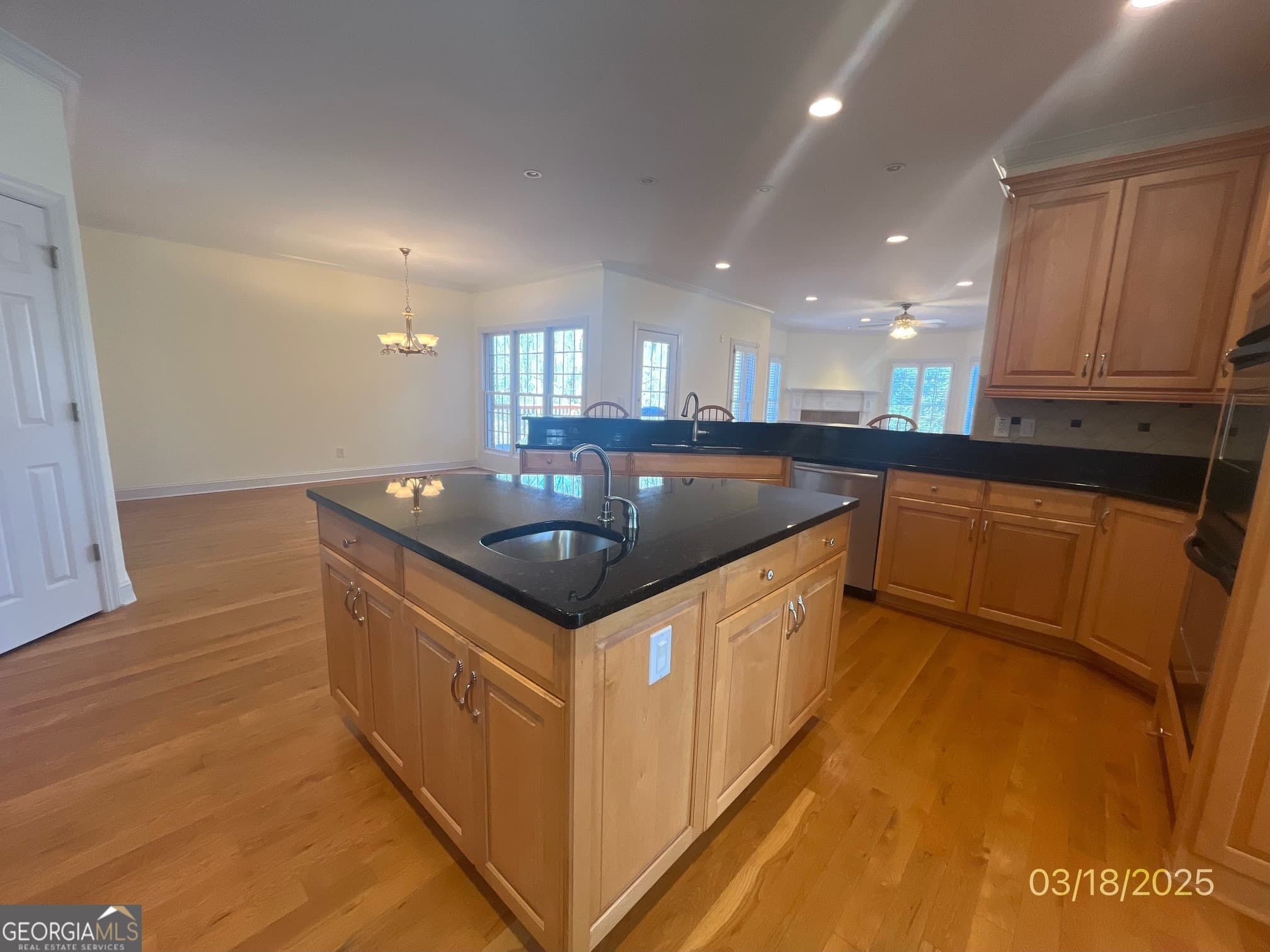 4 bedroom, 5 bathroom, 3,085 sq ft single family residence for rent at 612 Banbury Court, Mcdonough, GA 30253 for $2,950 a month — photo 6