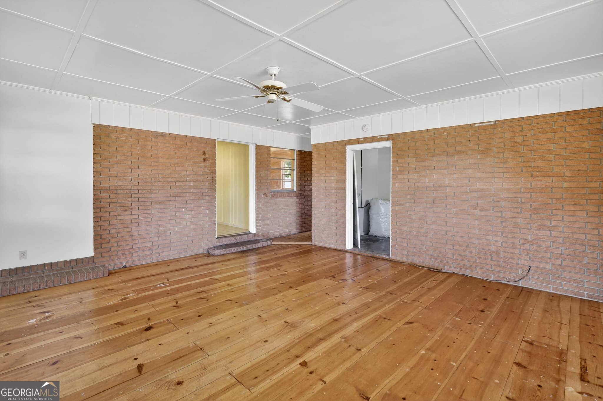 2 bedroom, 1 bathroom, 1,308 sq ft single family residence for sale at 310 S Leroy Street, Metter, GA 30439 — photo 7