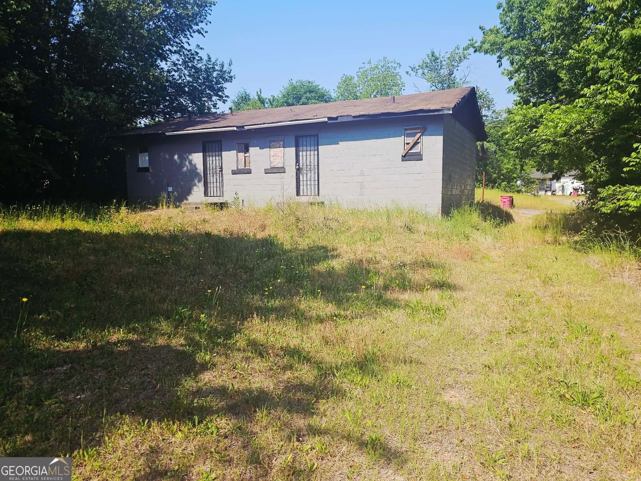 3 bedroom, 1 bathroom, 924 sq ft single family residence for sale at 3412 Antioch Road, Macon, GA 31206 — photo 3