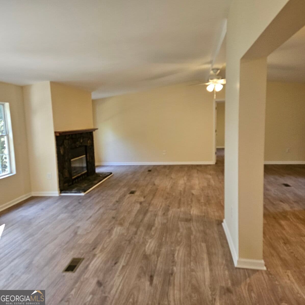3 bedroom, 2 bathroom, 1,782 sq ft manufactured home,single family residence for rent at 1196 Hendricks Road, Fort Valley, GA 31030 for $1,900 a month — photo 6