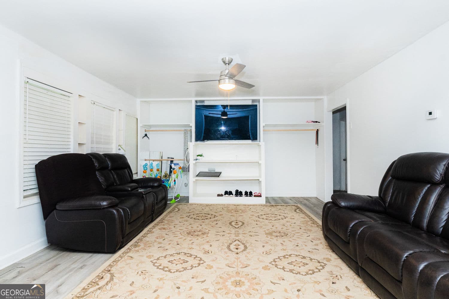 3 bedroom, 1 bathroom, 1,649 sq ft single family residence for sale at 363 Harmony Grove Road, Lilburn, GA 30047 — photo 7