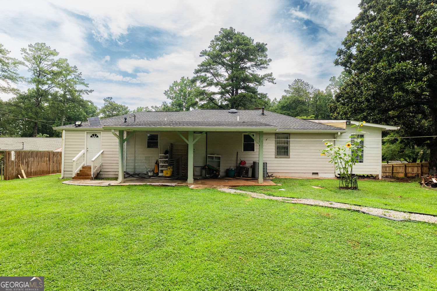 3 bedroom, 1 bathroom, 1,649 sq ft single family residence for sale at 363 Harmony Grove Road, Lilburn, GA 30047 — photo 5
