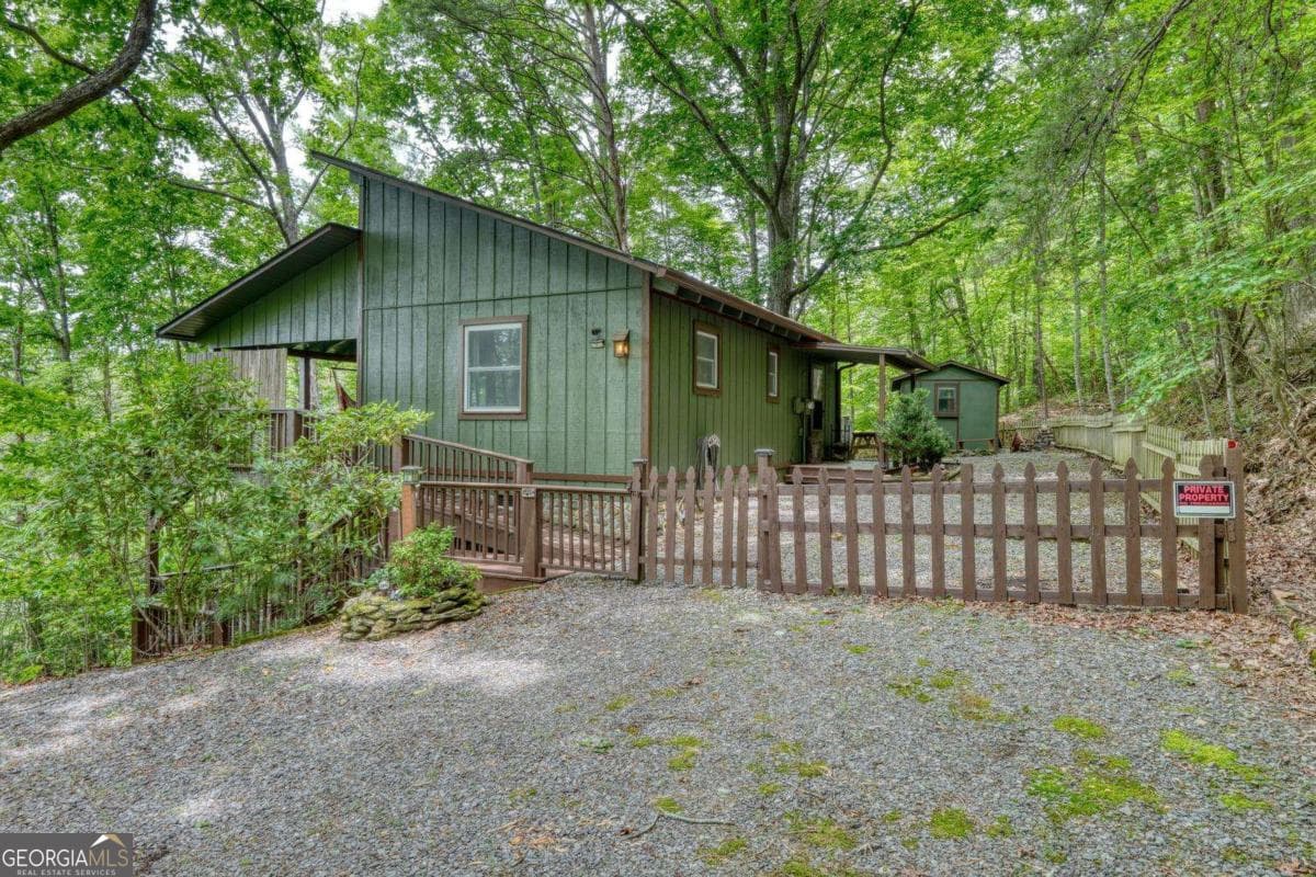 2 bedroom, 2 bathroom cabin,single family residence for sale at 664 High Ridge Road, Murphy, NC 28906 — photo 2