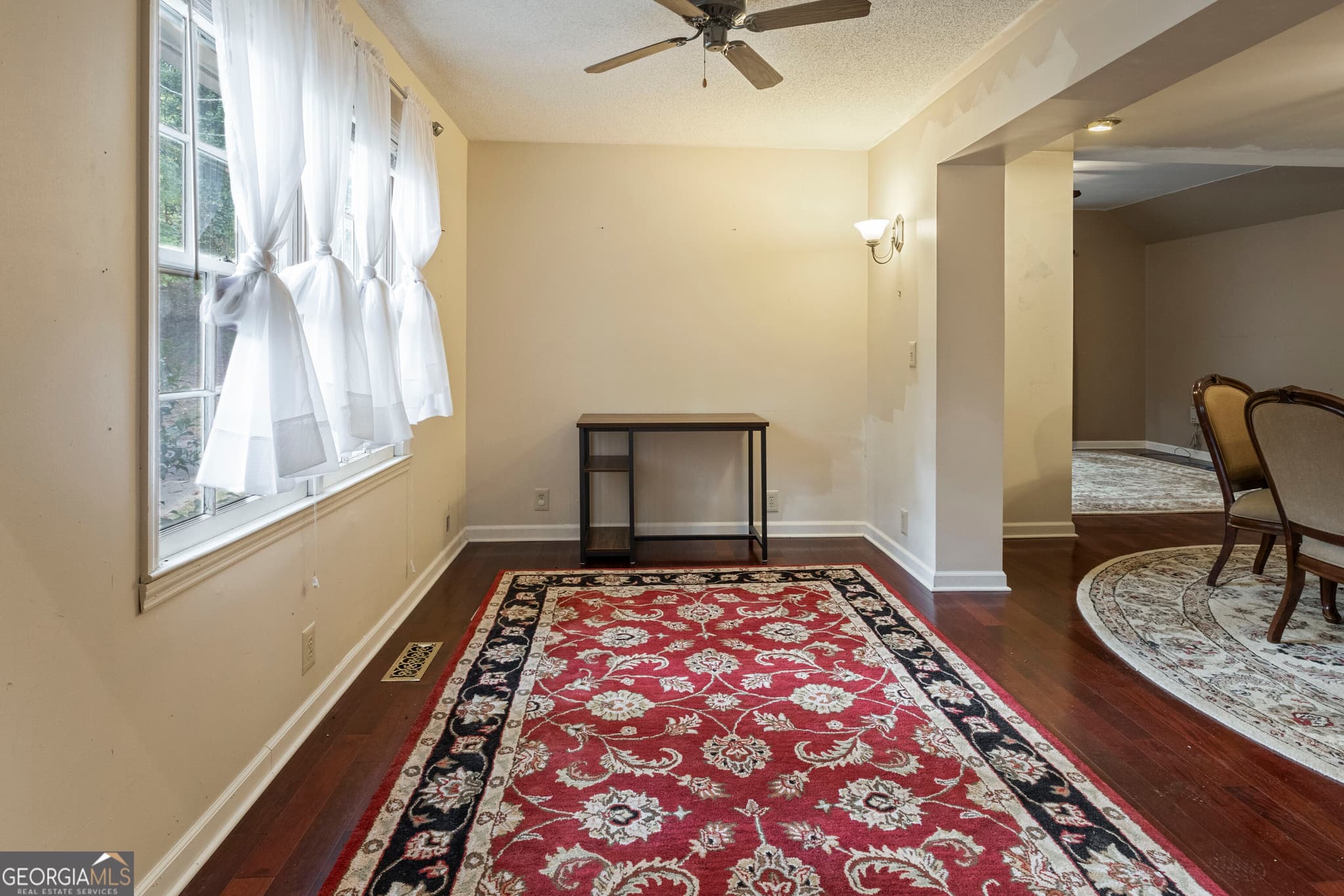4 bedroom, 4 bathroom, 2,304 sq ft single family residence for sale at 82 Walton Way, Juliette, GA 31046 — photo 3