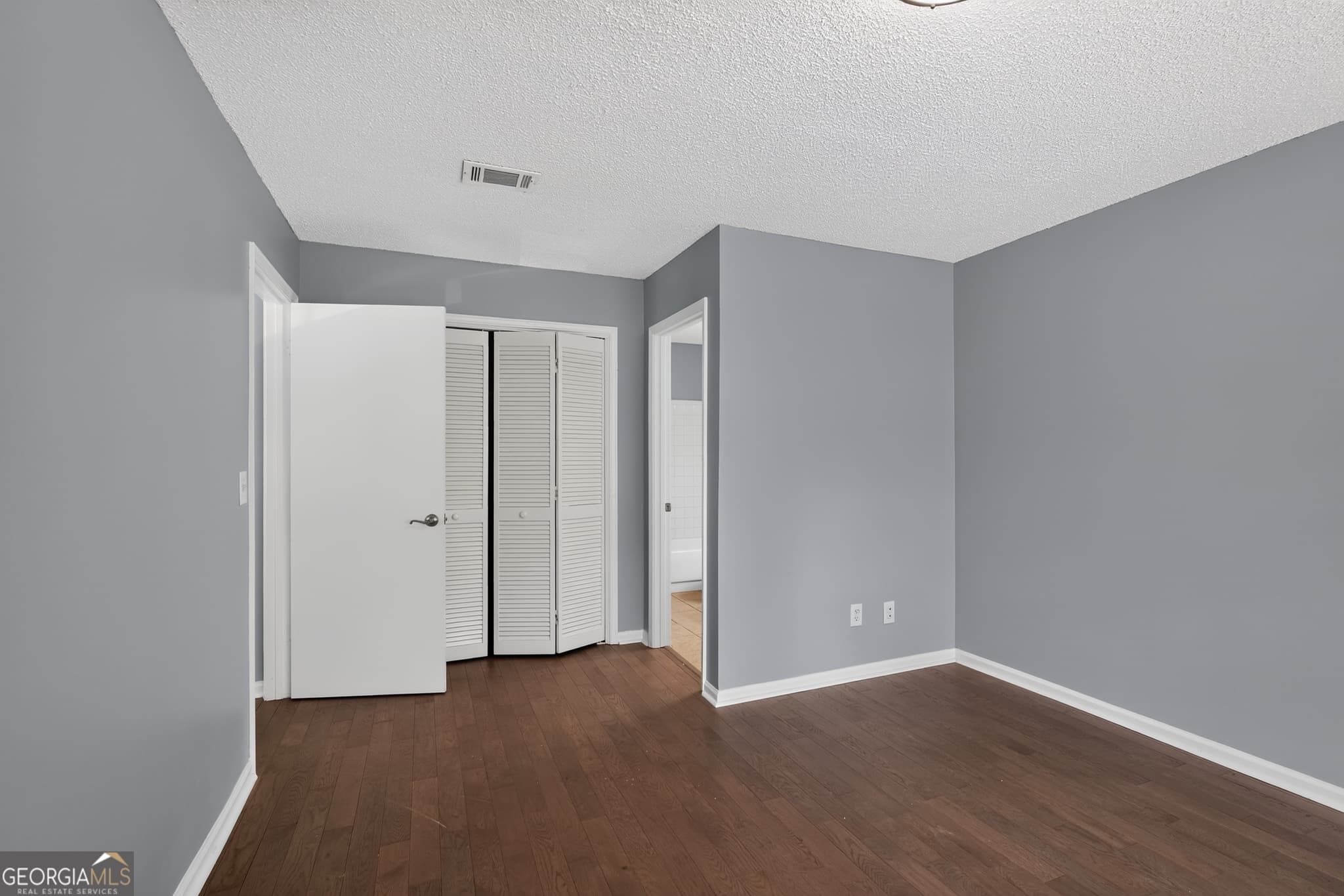 2 bedroom, 2.5 bathroom, 1,608 sq ft townhouse for rent at 1024 Wiltshire Way, Norcross, GA 30093 for $1,800 a month — photo 8